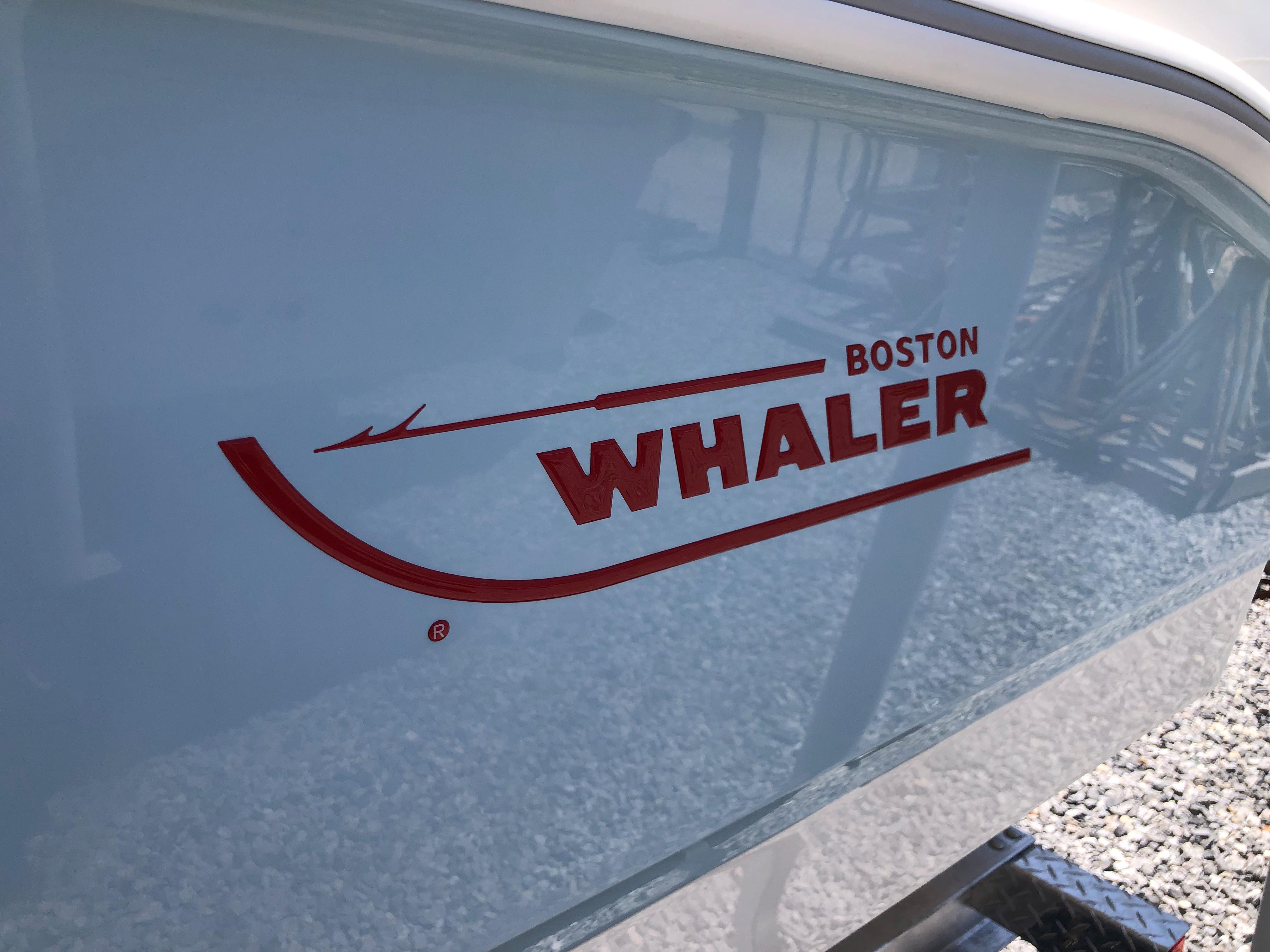 2022 Boston Whaler
                                                             220 Dauntless Image Thumbnail #17