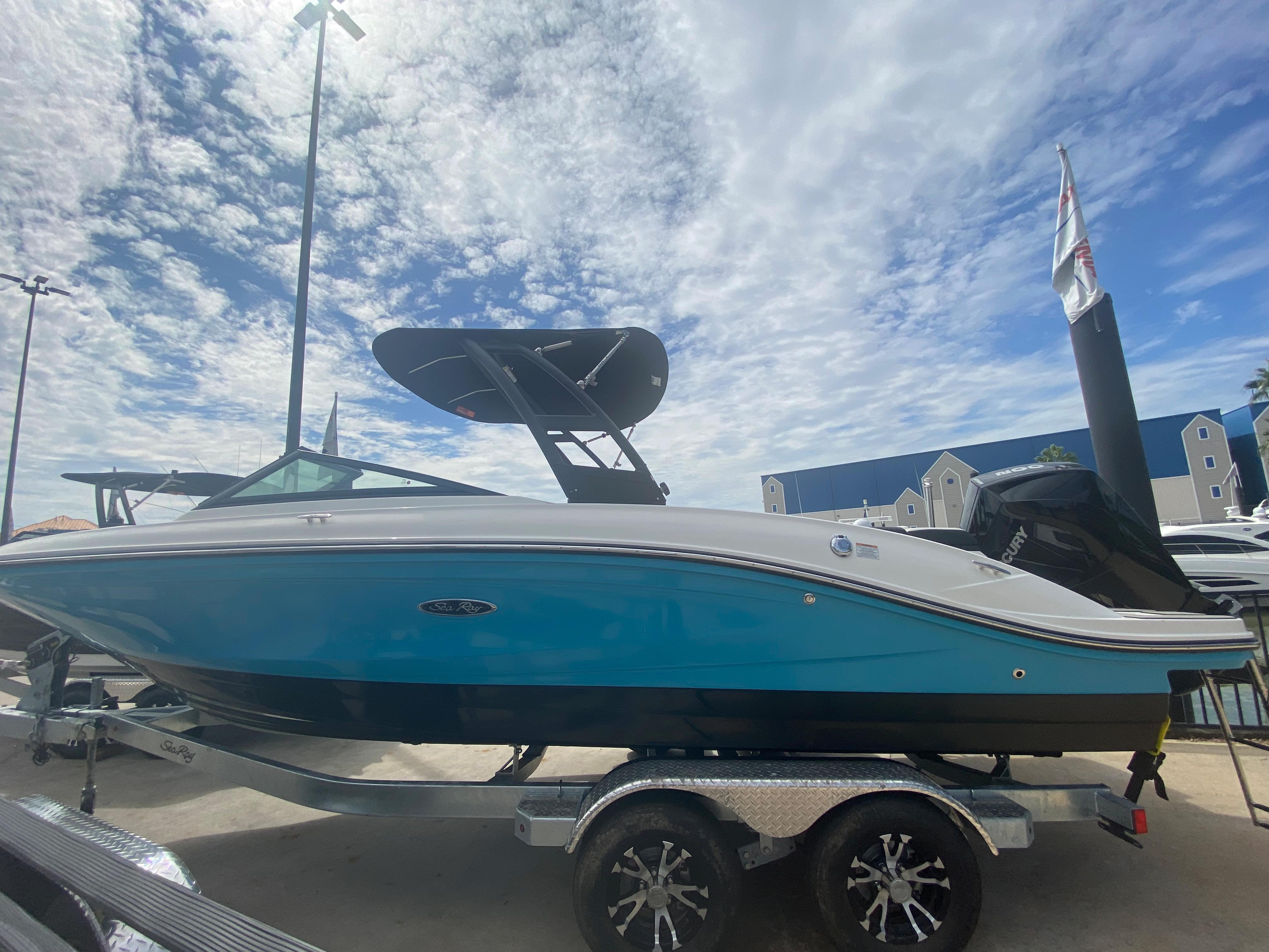 2023 Sea Ray SPX 210 OB MarineMax Houston