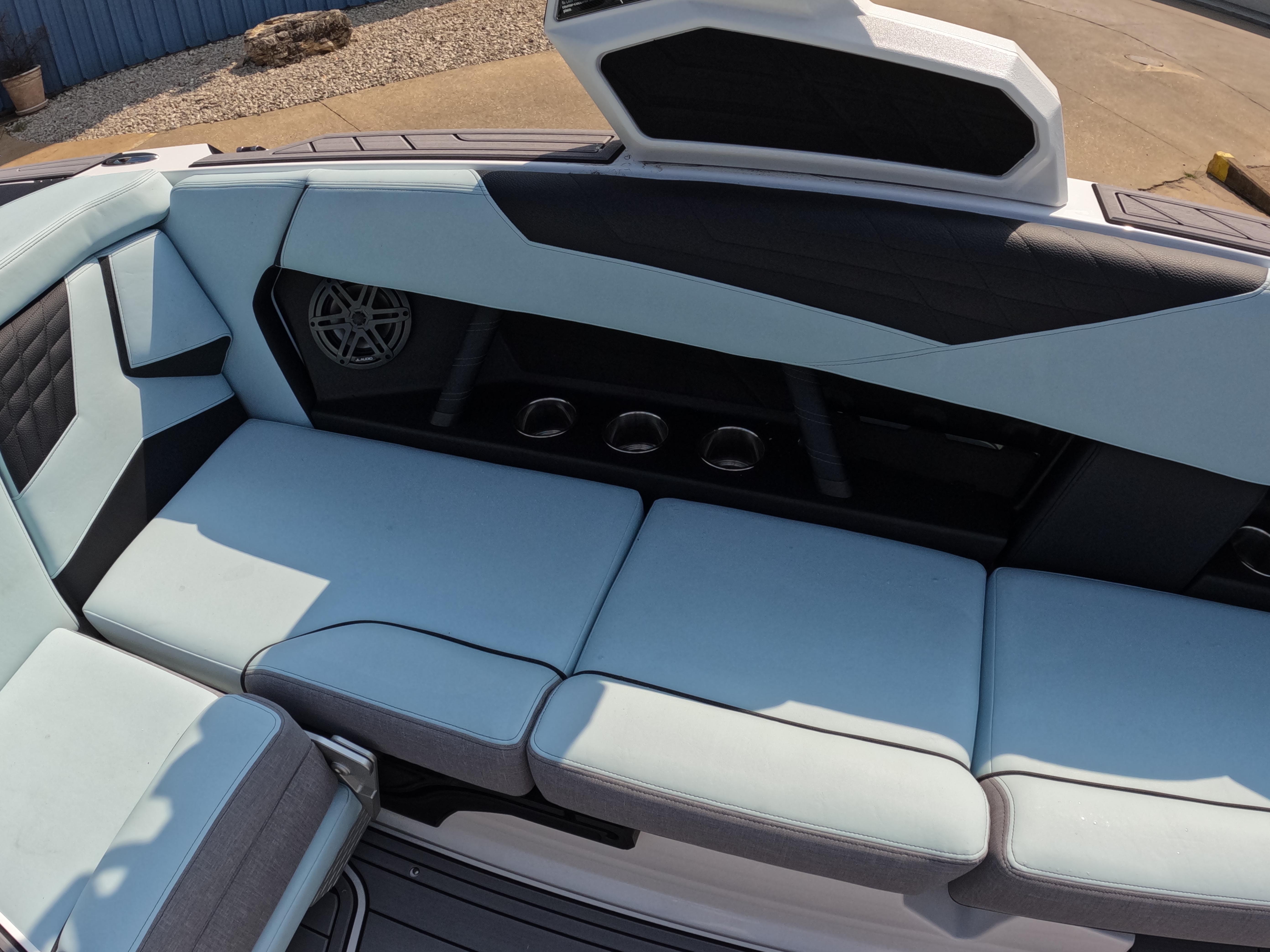 2023 Nautique
                                                             Super Air Nautique S23 Image Thumbnail #15