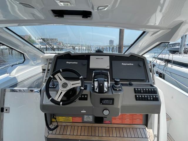 2018 Azimut
                                                             Verve 40 Image Thumbnail #11