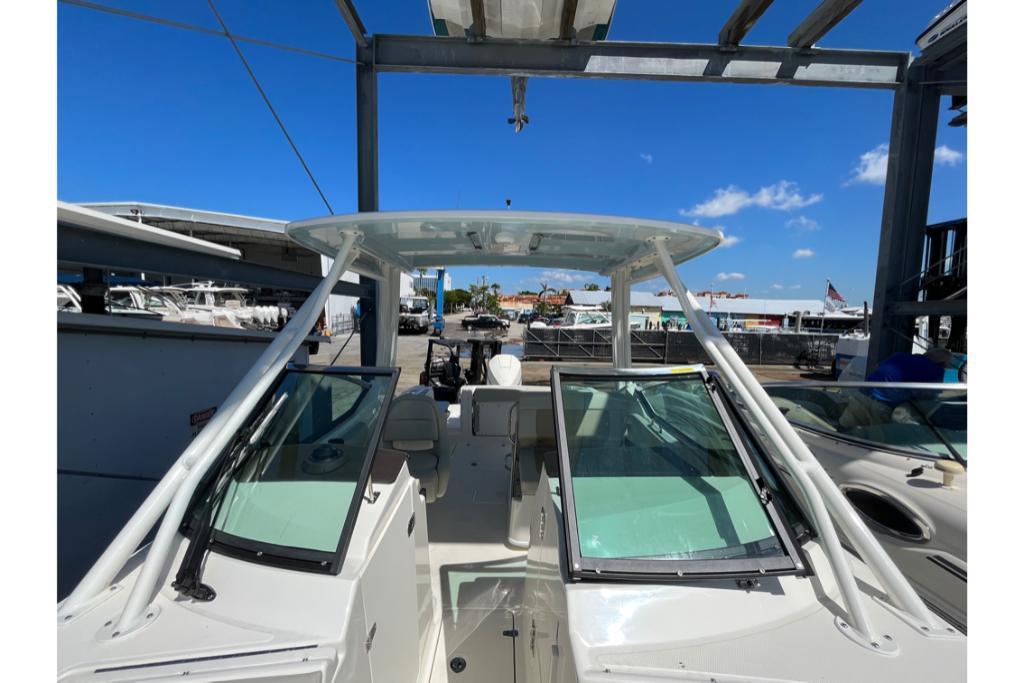2023 Boston Whaler
                                                             240 Vantage Image Thumbnail #3