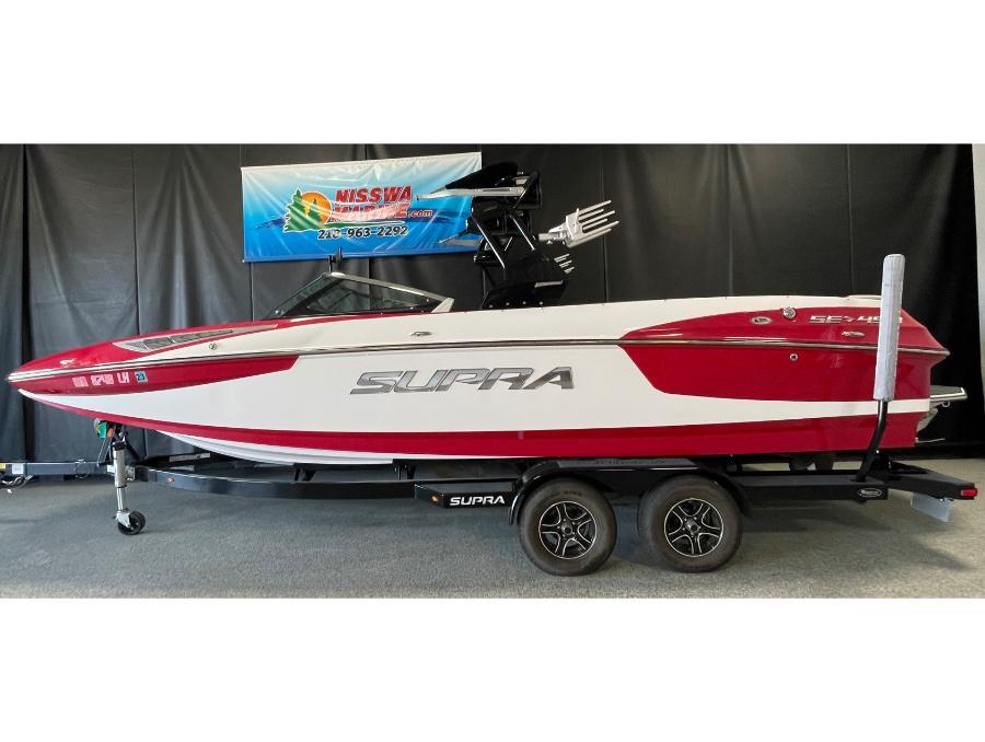 {{boat.ModelYear}} {{boat.Make}} {{boat.Model}}