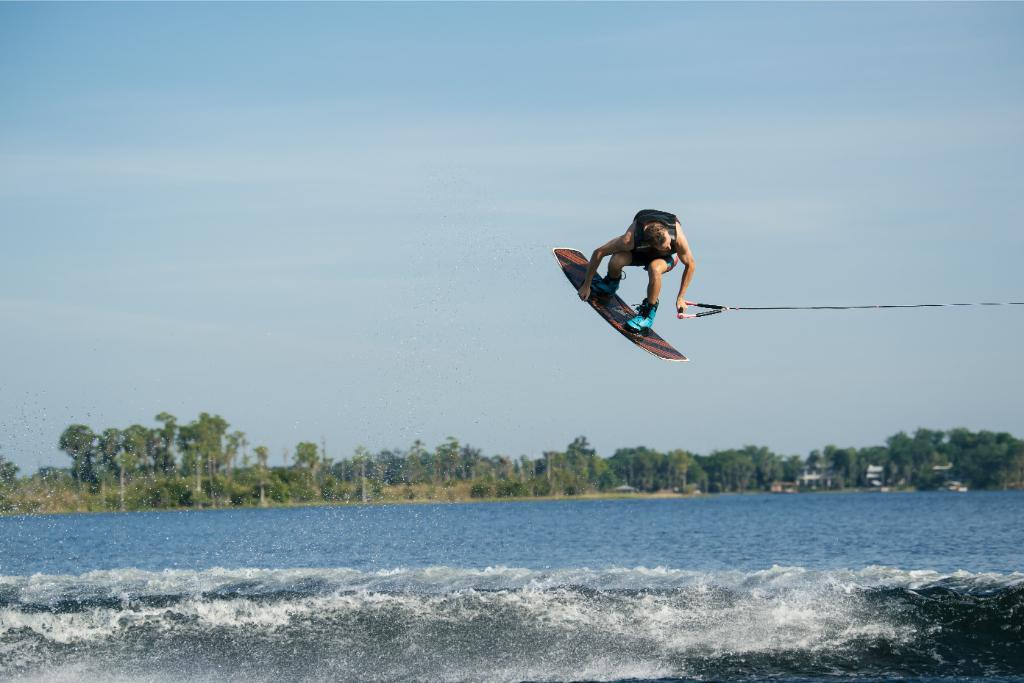 2023 Nautique
                                                             Super Air GS22E Image Thumbnail #11