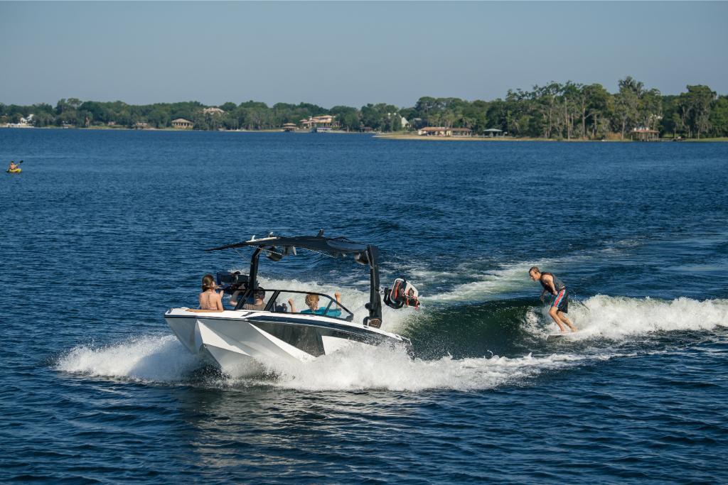2023 Nautique
                                                             Super Air GS22E Image Thumbnail #21