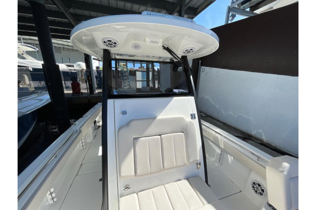 2022 Aquila
                                                             28 Molokai Power Catamaran Image Thumbnail #4