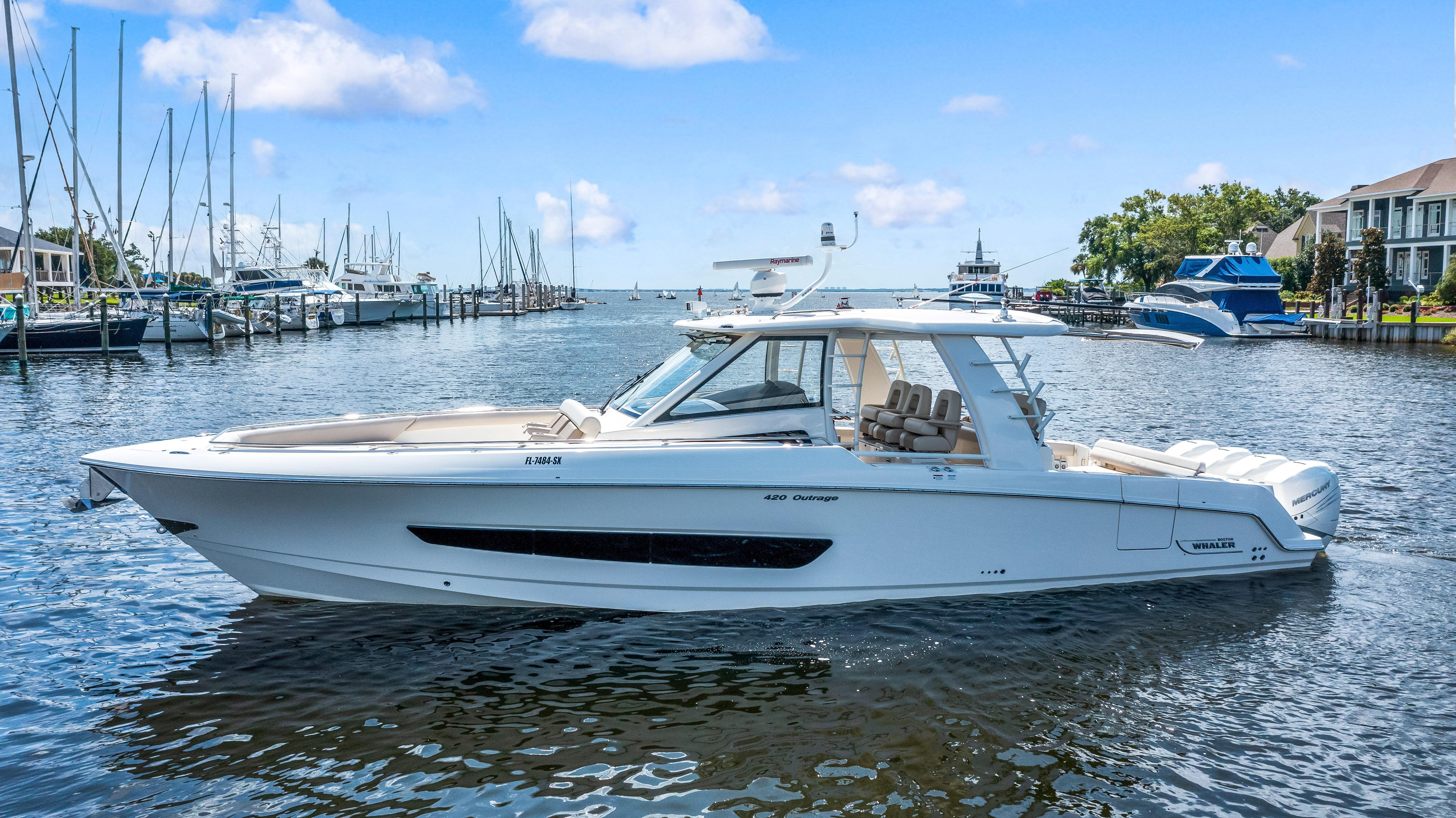 2020 Boston Whaler
                                                             420 Outrage Image Thumbnail #7