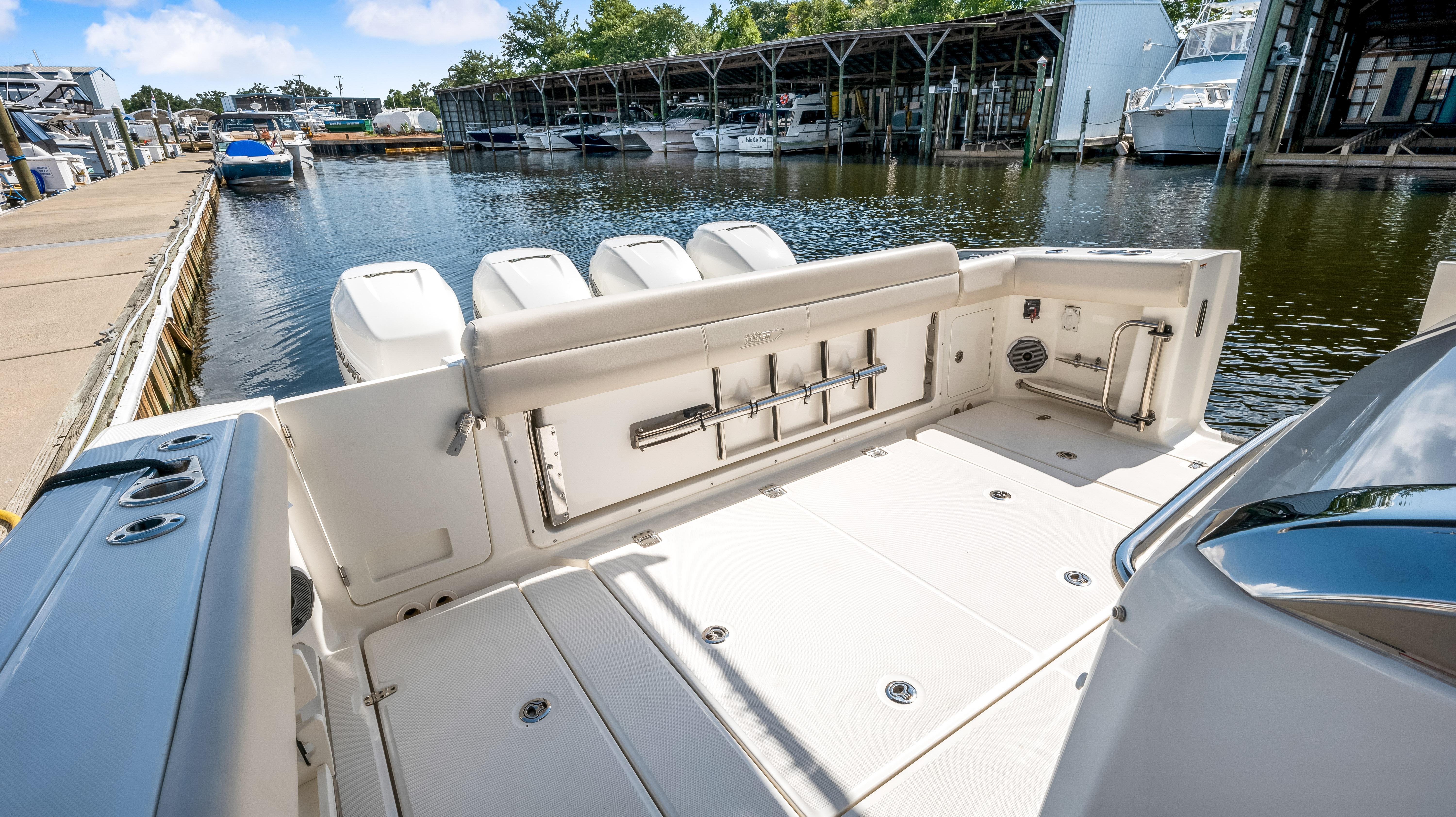 2020 Boston Whaler
                                                             420 Outrage Image Thumbnail #18
