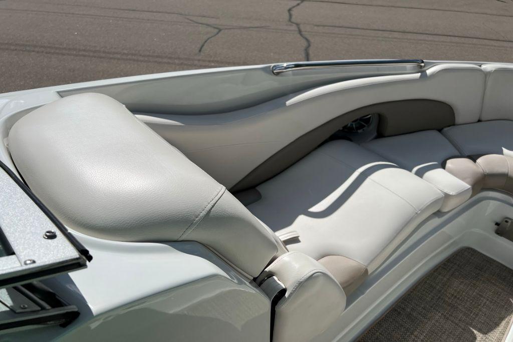 2018 Crownline
                                                             255 SS Image Thumbnail #32