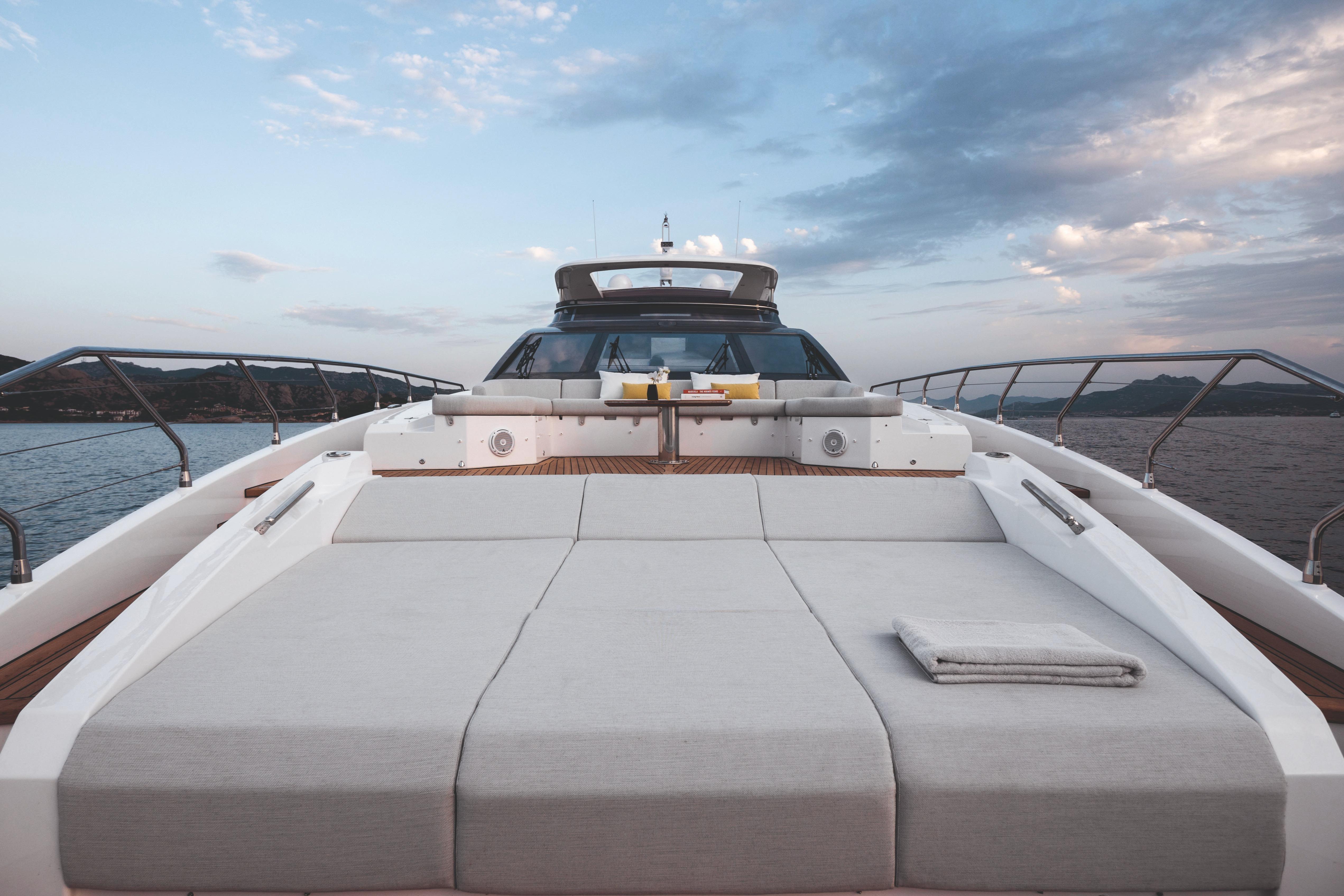 2022 Azimut
                                                             Grande 27 Metri Image Thumbnail #5