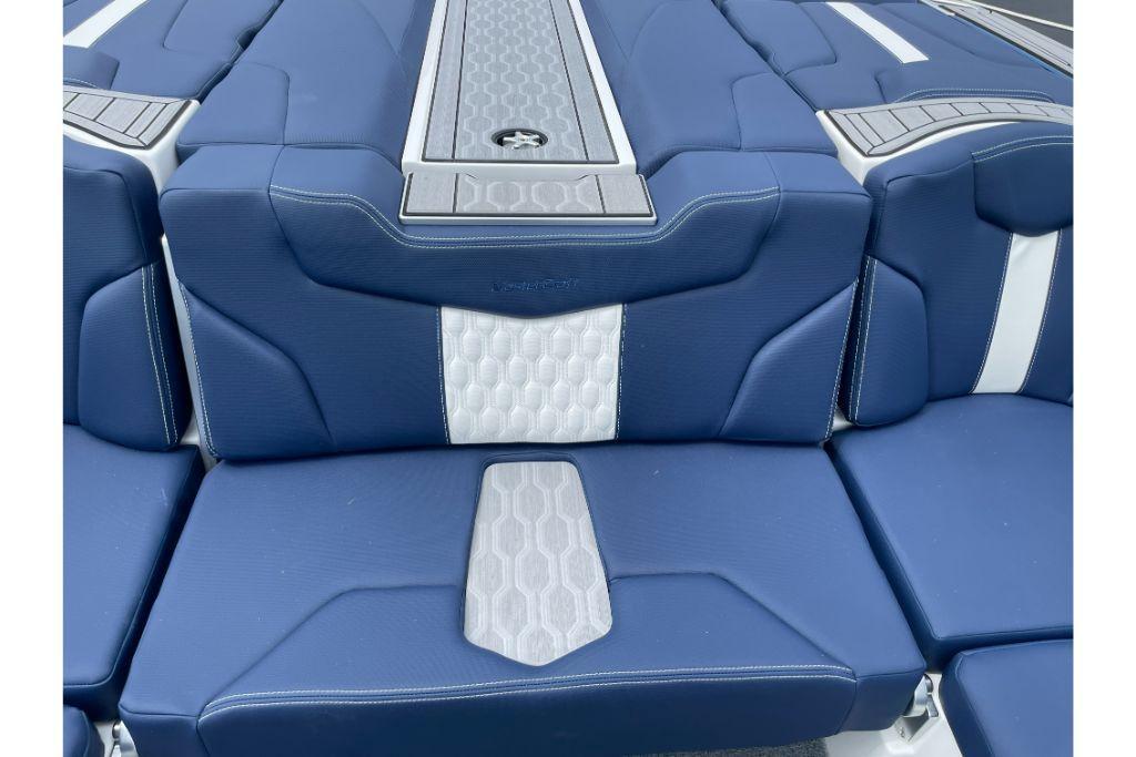 2023 Mastercraft
                                                             XT24 Image Thumbnail #14
