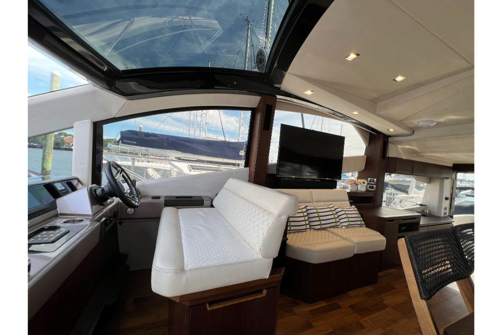 2018 Galeon
                                                             560 Sky Image Thumbnail #75