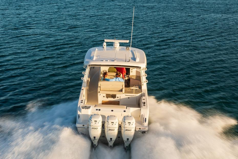2023 Boston Whaler
                                                             350 Realm Image Thumbnail #44