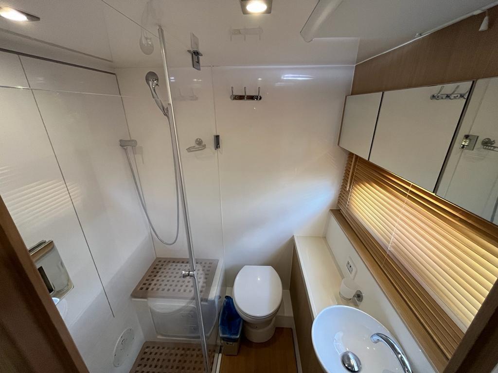 2019 Aquila
                                                             44 Image Thumbnail #13