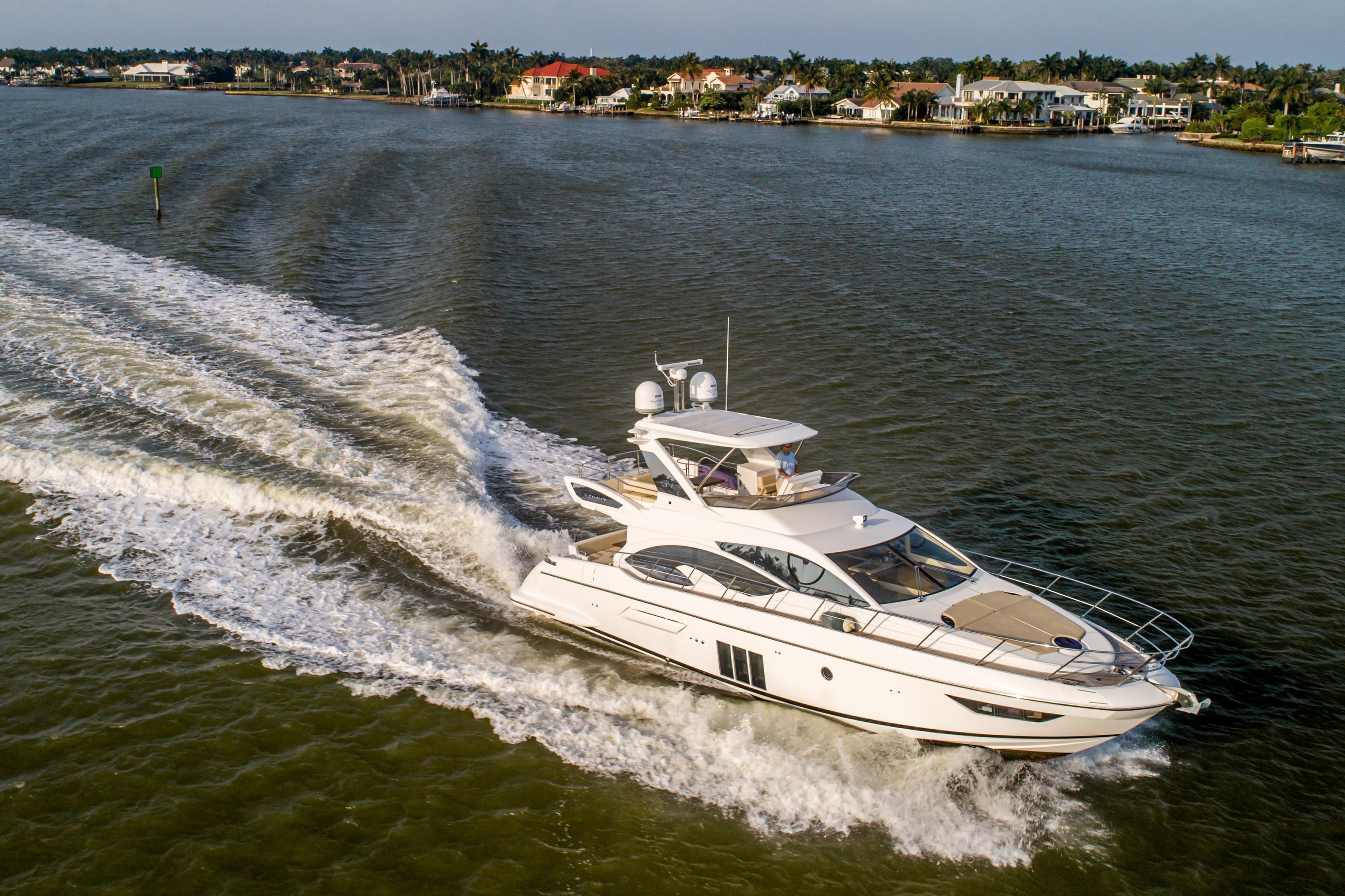 2017 Azimut
                                                             54 Flybridge Image Thumbnail #30