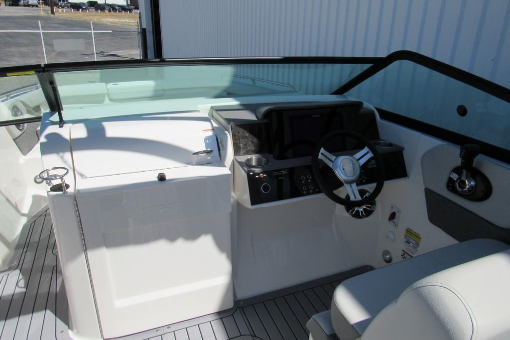 2021 Sea Ray
                                                             SDX 250 Image Thumbnail #10