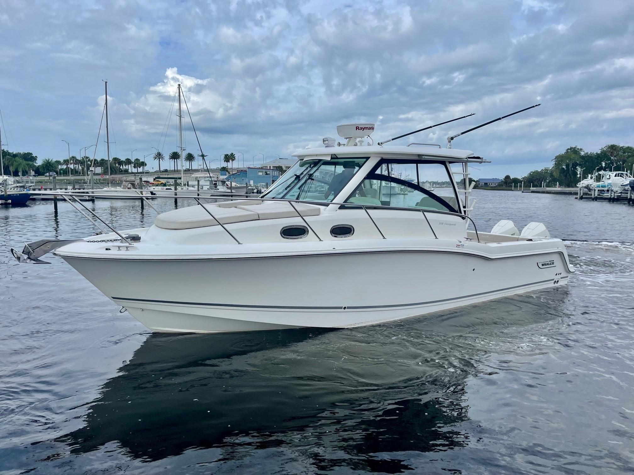 {{boat.ModelYear}} {{boat.Make}} {{boat.Model}}