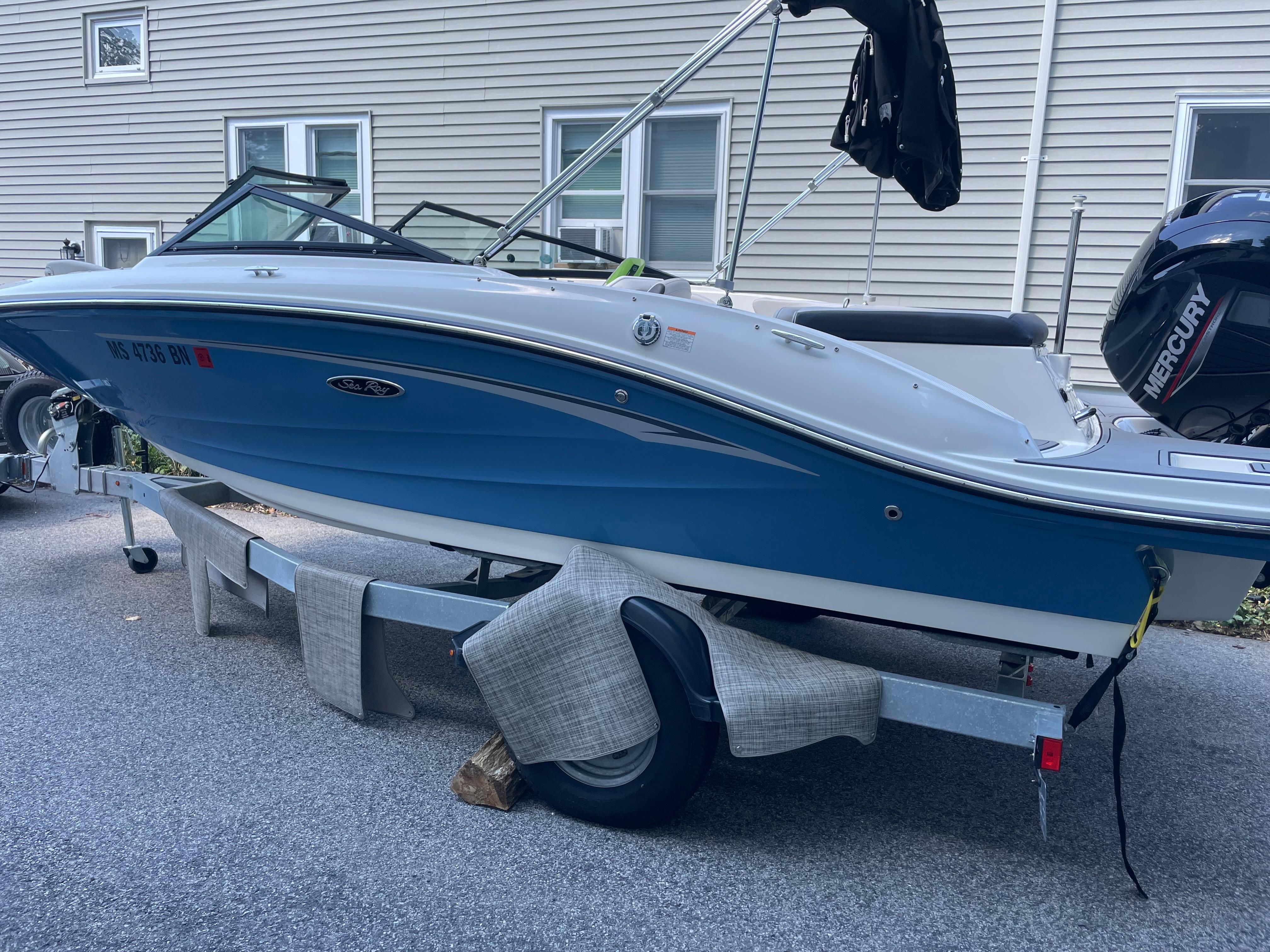 2021 Sea Ray SPX 190 OB MarineMax Boston