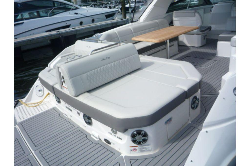 2021 Sea Ray
                                                             SLX 400 Image Thumbnail #14