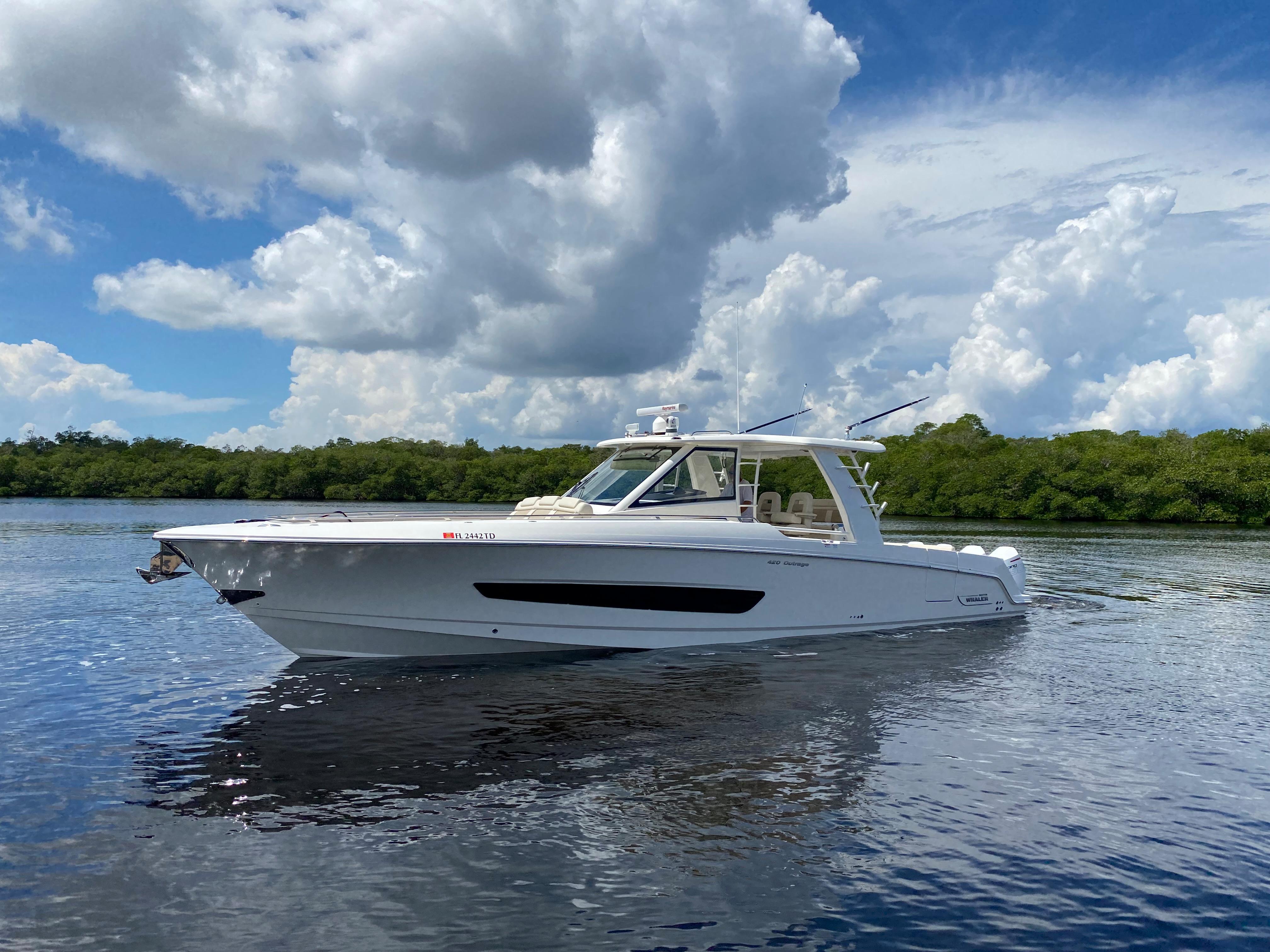 2022 Boston Whaler
                                                             420 Outrage Image Thumbnail #2
