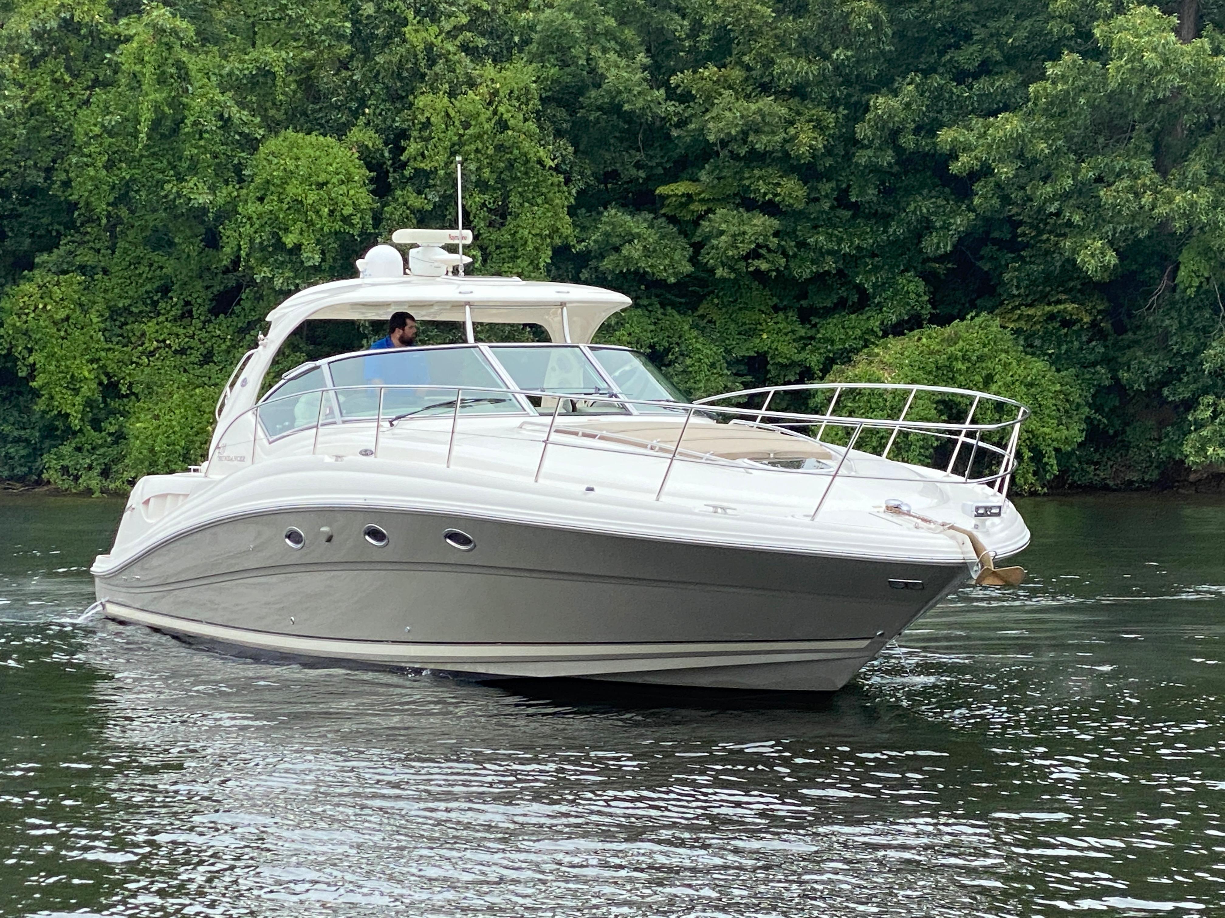 {{boat.ModelYear}} {{boat.Make}} {{boat.Model}}