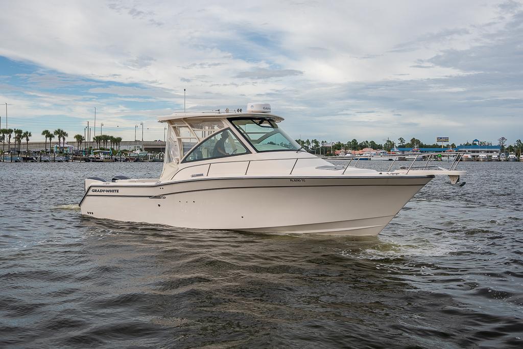 2018 Grady-White
                                                             Express 330 Image Thumbnail #17