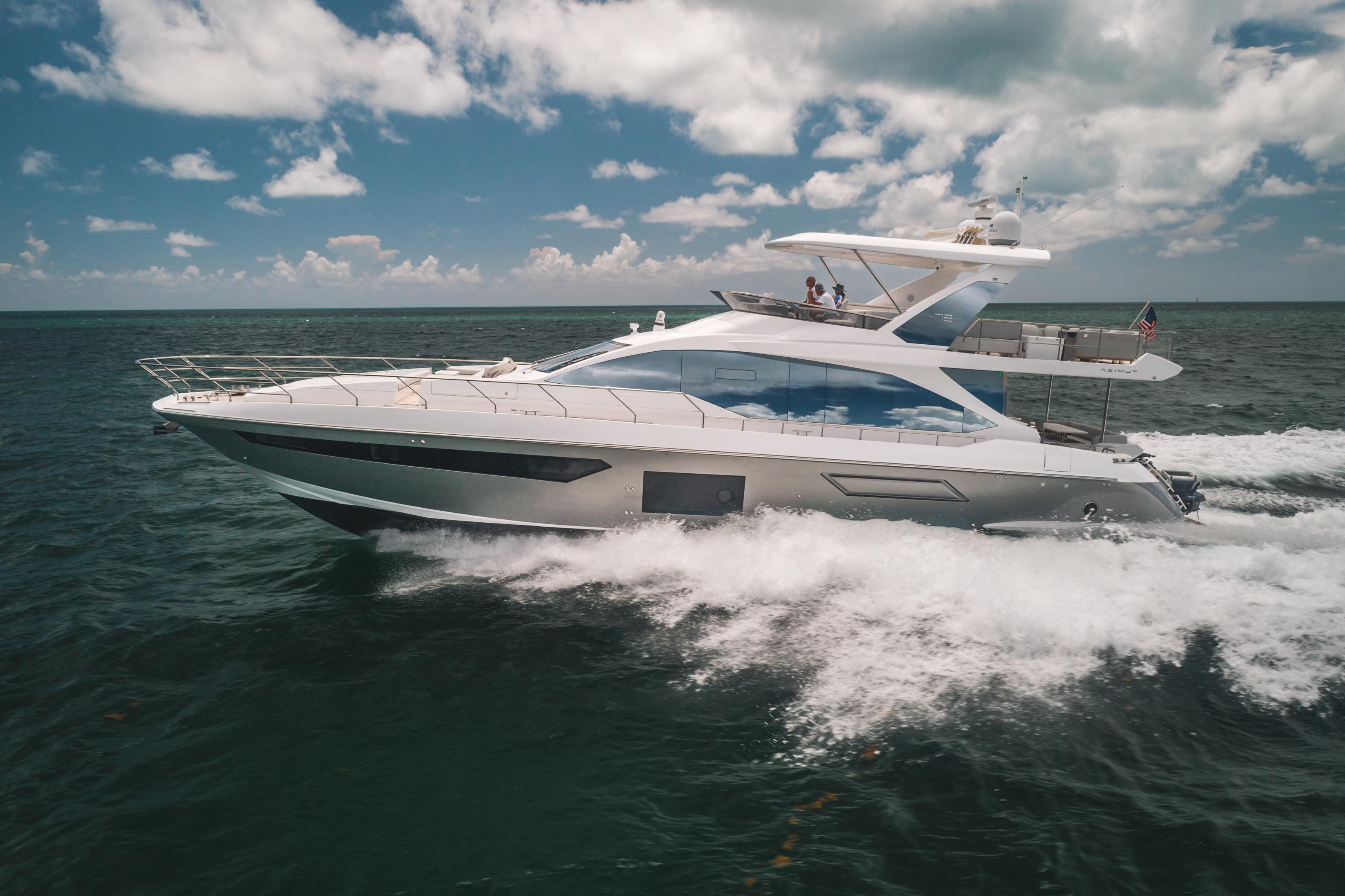 {{boat.ModelYear}} {{boat.Make}} {{boat.Model}}