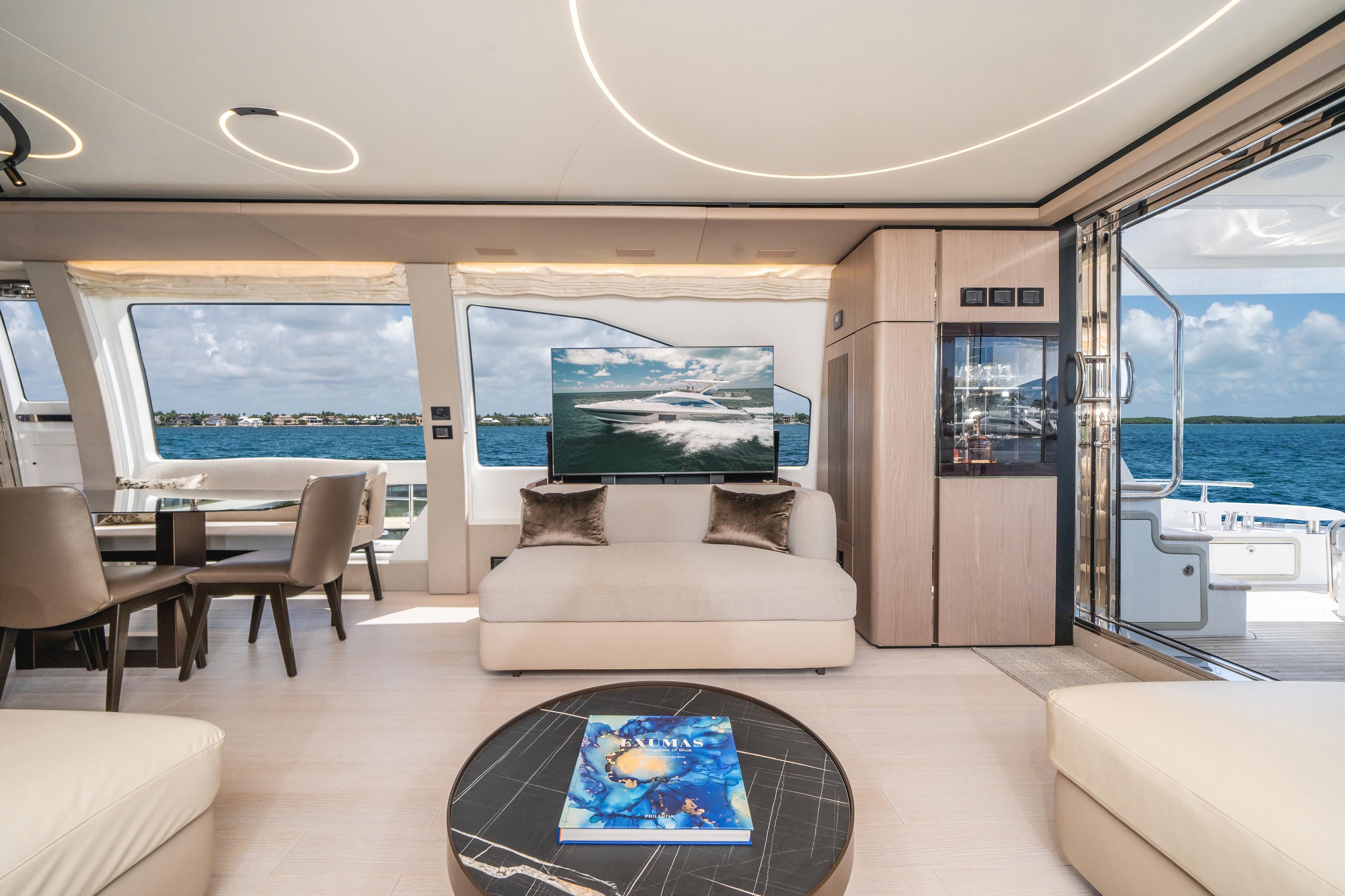 2022 Azimut
                                                             72 FLY Image Thumbnail #22