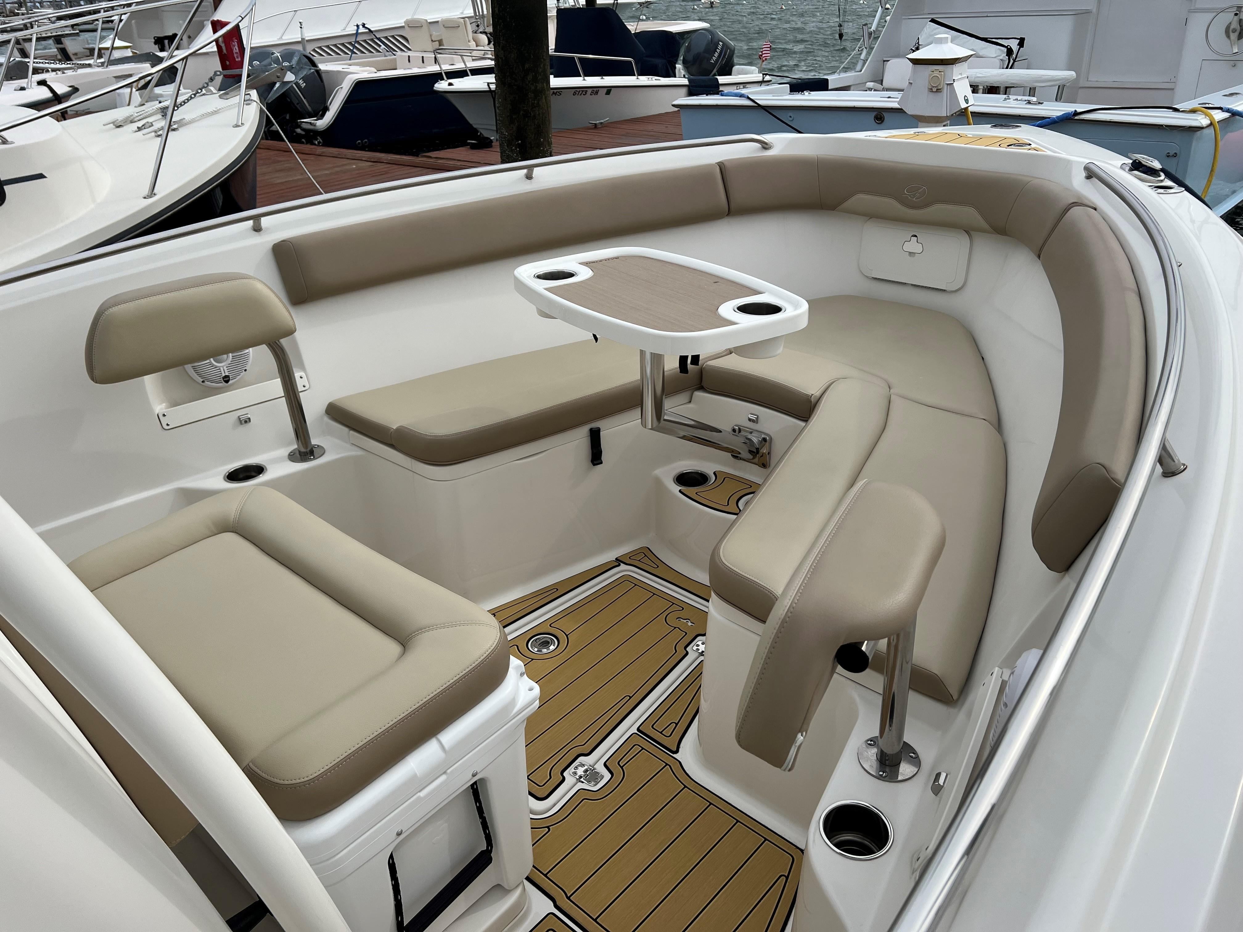2020 Sailfish
                                                             270 CC Image Thumbnail #5