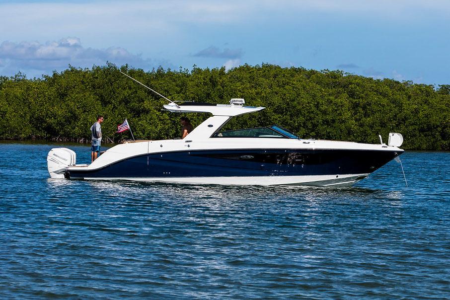 2023 Sea Ray
                                                             SLX 400 Outboard Image Thumbnail #4